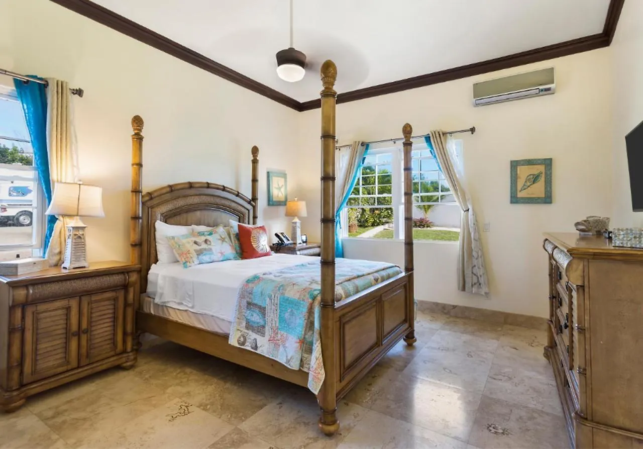 Villa Anguillitta Blowing Point Village Guest house
